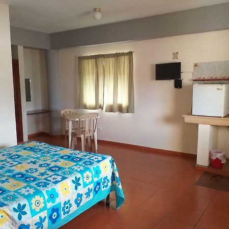 Hostal Condo-Parque Santo Domingo Bagian luar foto