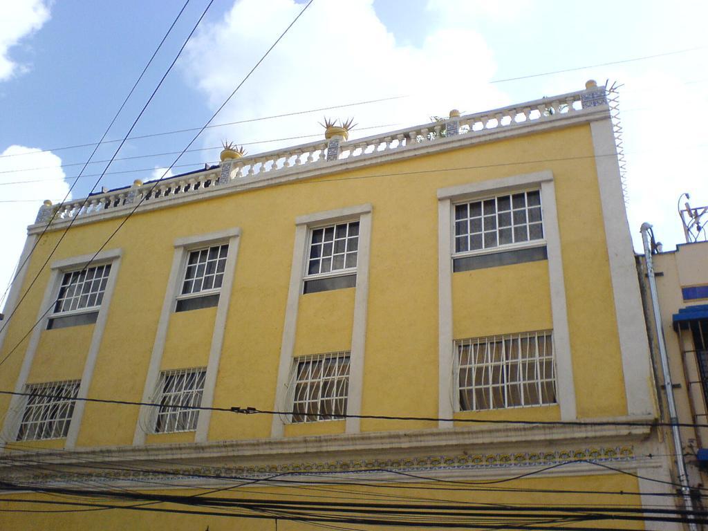 Hostal Condo-Parque Santo Domingo Bagian luar foto