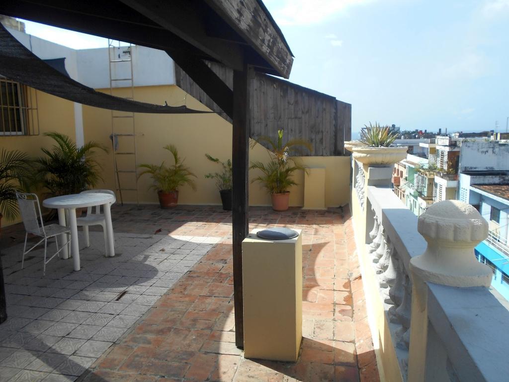 Hostal Condo-Parque Santo Domingo Bagian luar foto