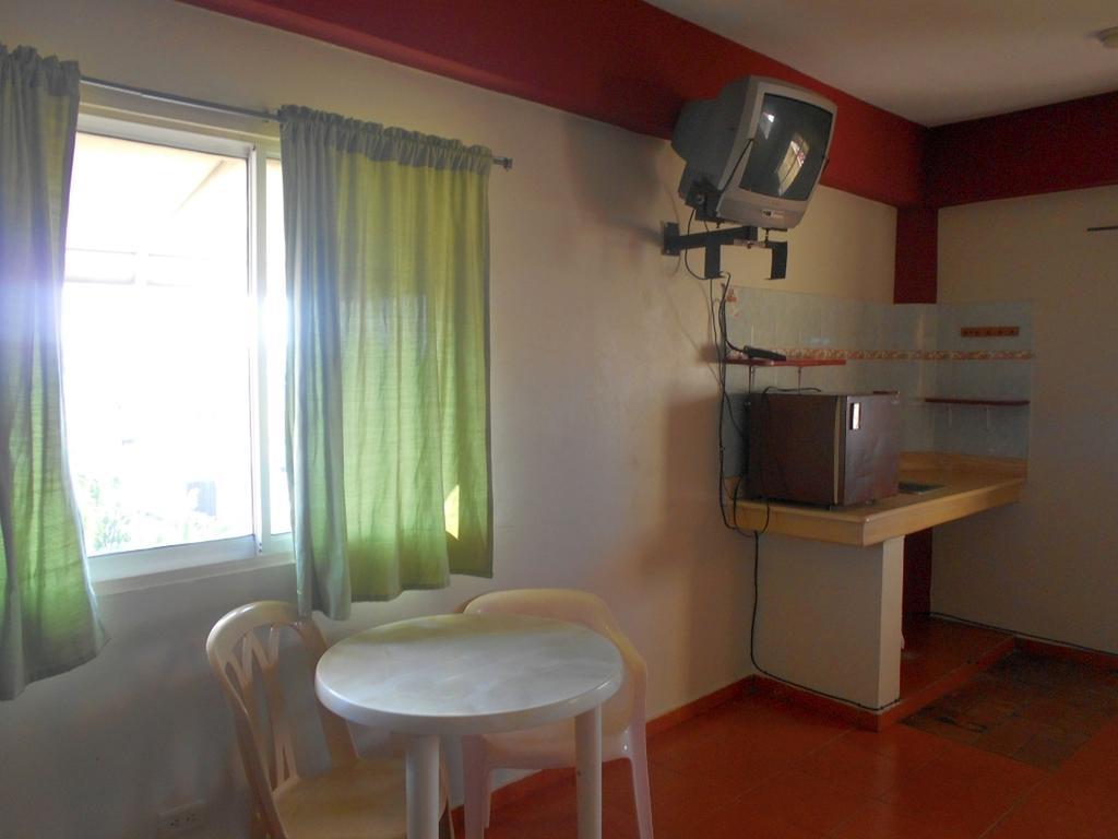 Hostal Condo-Parque Santo Domingo Bagian luar foto