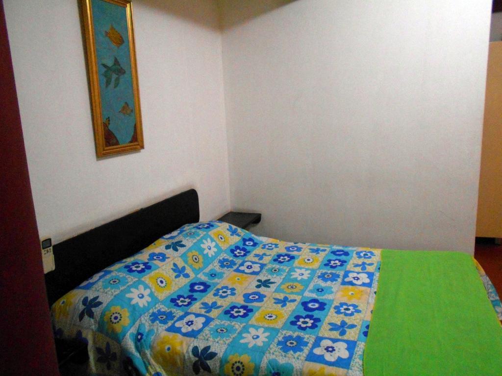 Hostal Condo-Parque Santo Domingo Bagian luar foto